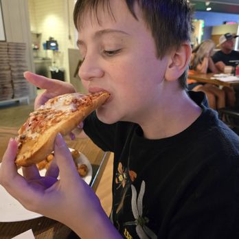 Mellow Mushroom Paducah - Kids cheese pizza - Pizza Near Me - Paducah, Kentucky Mellow Mushroom Paducah - Kids cheese pizza - Pizza Near Me - Paducah, Kentucky