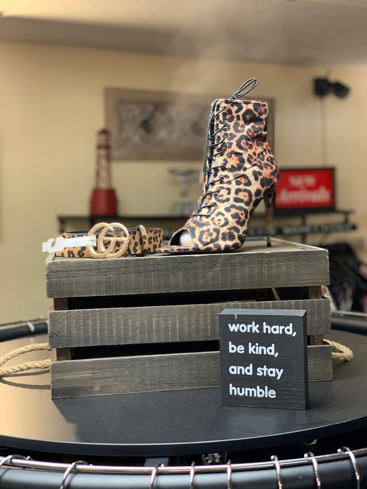 THE NOTFOL SHOPPE Updated October 2024 31 Photos 23 N Scott St