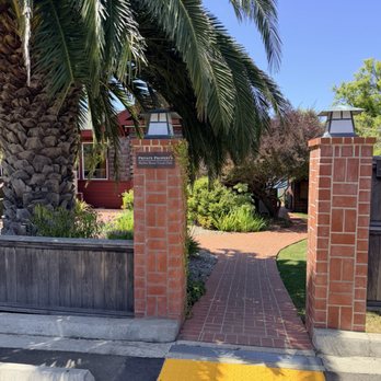 Harbor House Inn - Bed & Breakfast Near Me - Elk, California