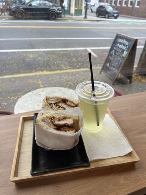 Cafe Itadaki by null
