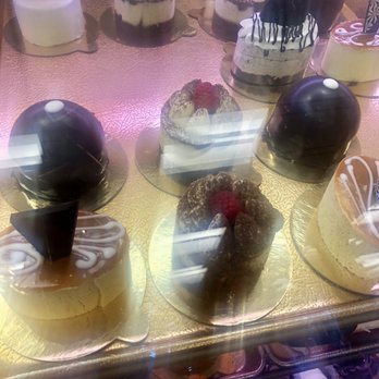 Dortoni Bakery - Bakeries Near Me - Levittown, New York Dortoni Bakery - Bakeries Near Me - Levittown, New York