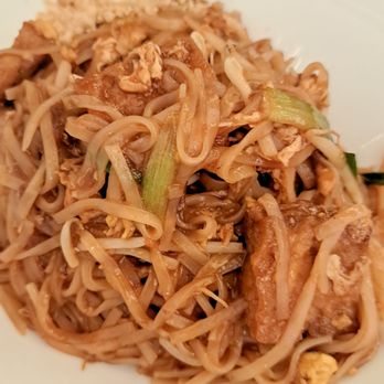 Siwa Thai Restaurant - Tofu stir fry noodles - Thai Near Me - Woodbridge, New Jersey Siwa Thai Restaurant - Tofu stir fry noodles - Thai Near Me - Woodbridge, New Jersey