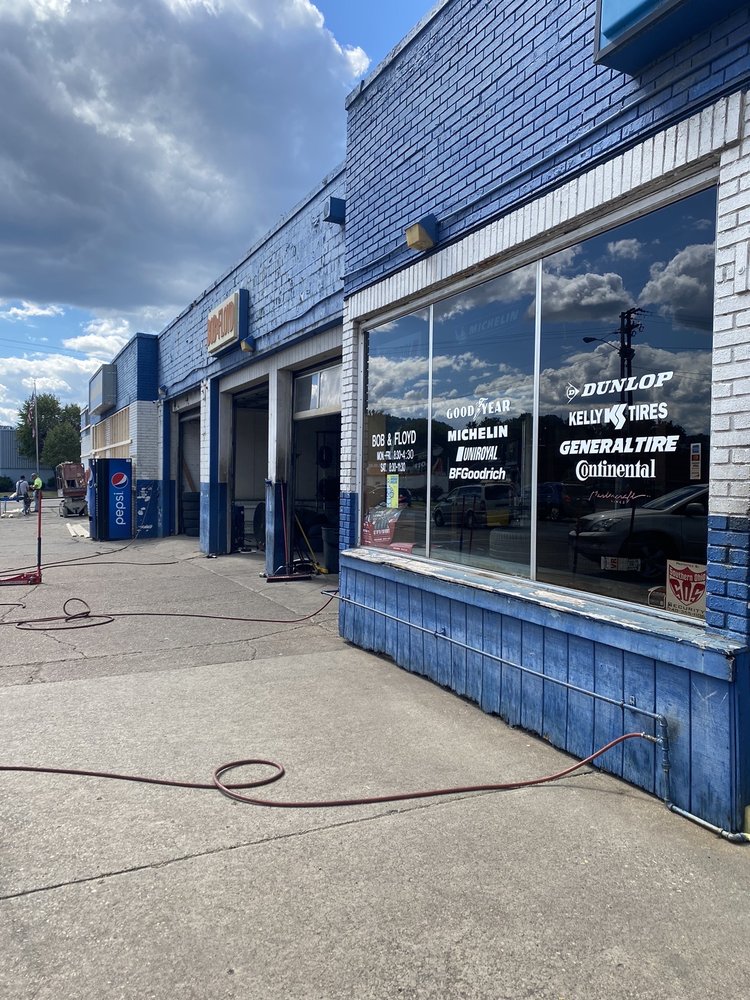 BOB & FLOYD’S GOODYEAR TIRE STORE Updated August 2024 1201