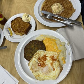 The Serving Spoon - Breakfast & Brunch Near Me - Inglewood, California The Serving Spoon - Breakfast & Brunch Near Me - Inglewood, California