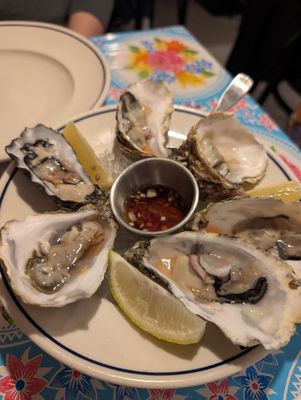 Oysters & Grill by null