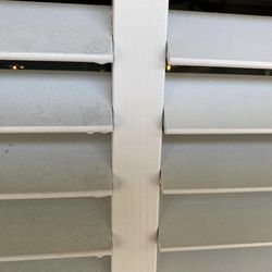 Hammerhead Window Cleaning - before and after on a nice shutter cleaning job