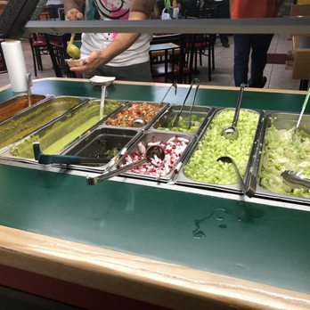 Taqueria El Cometa - Toppings bar! - Mexican Near Me - El Paso, Texas Taqueria El Cometa - Toppings bar! - Mexican Near Me - El Paso, Texas