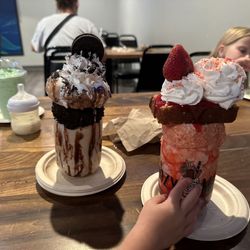 The Crazy Mason Milkshake Bar