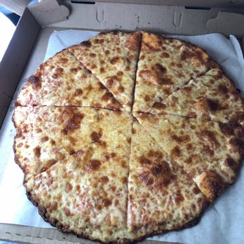 Casa Italiana - Extra thin, light on the sauce with fresh garlic cooked well done. Outstanding! - Delis Near Me - Canandaigua, New York
