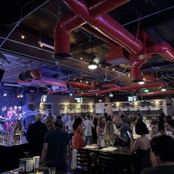 Campus JAX - Lots of people on the dance floor.