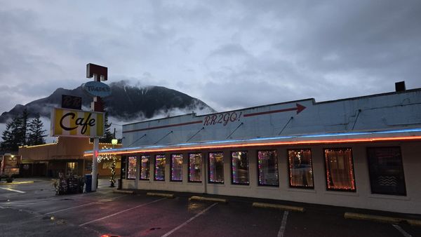 Twede's Cafe by null