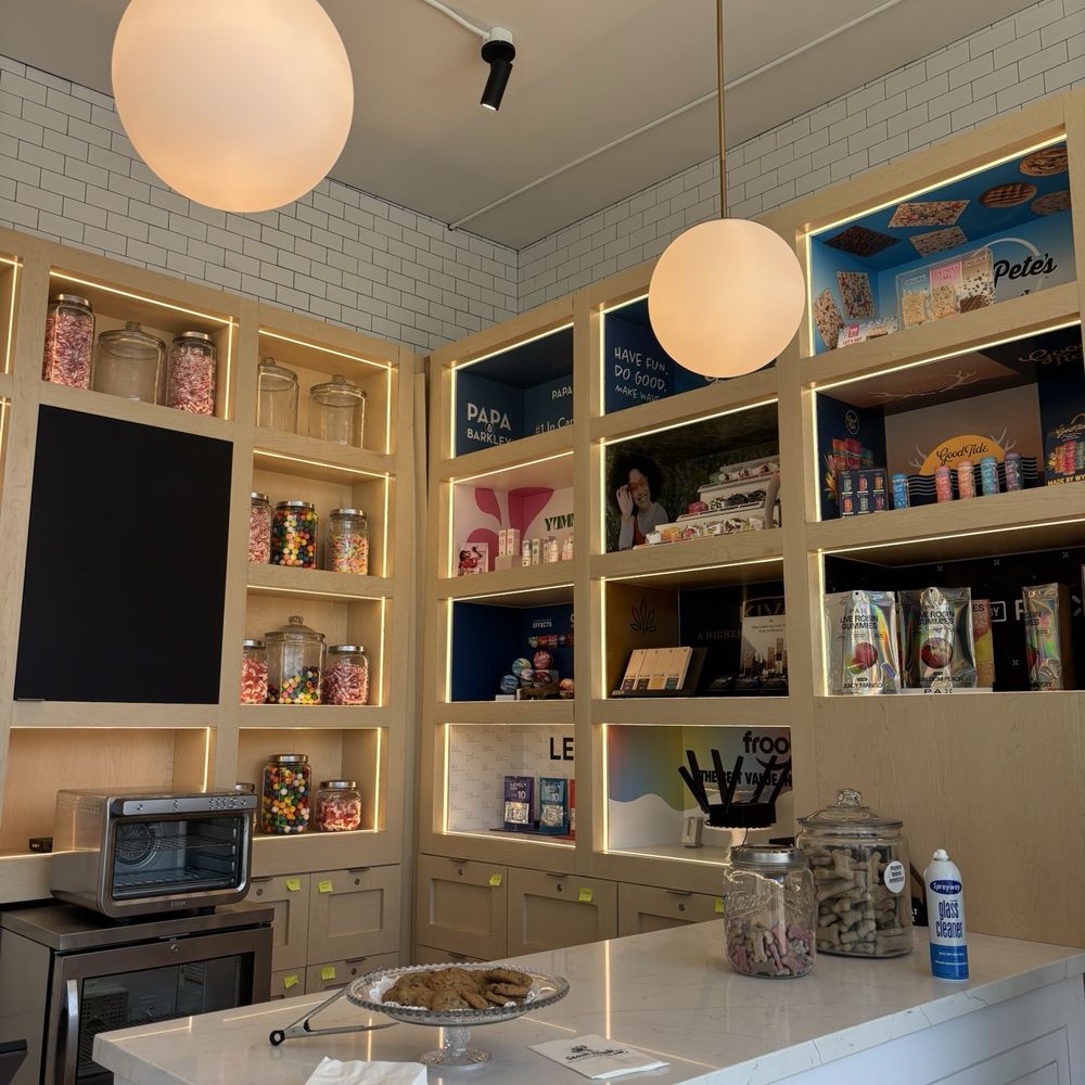 Stash Dash - Cannabis Dispensaries Near Me - Los Angeles, California Stash Dash - Cannabis Dispensaries Near Me - Los Angeles, California