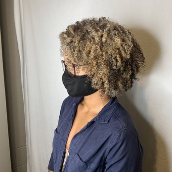 Emmi D SalonSpa - Final fixed hair! I love it! - Hair Salons Near Me - Scottsdale, Arizona Emmi D SalonSpa - Final fixed hair! I love it! - Hair Salons Near Me - Scottsdale, Arizona