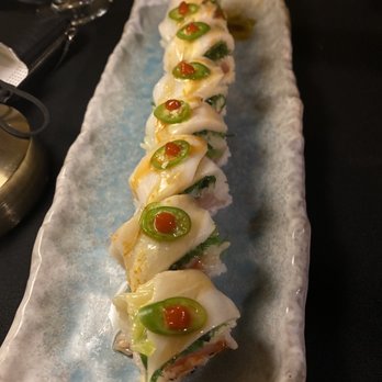 Kaviar Restaurants - Pasadena - Yellowtail cut roll - Sushi Bars Near Me - Pasadena, California