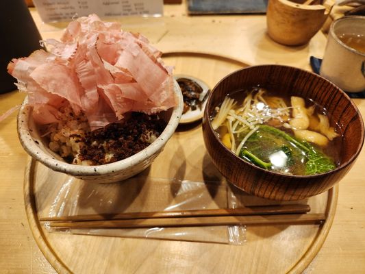 Katsuo Shokudo by null