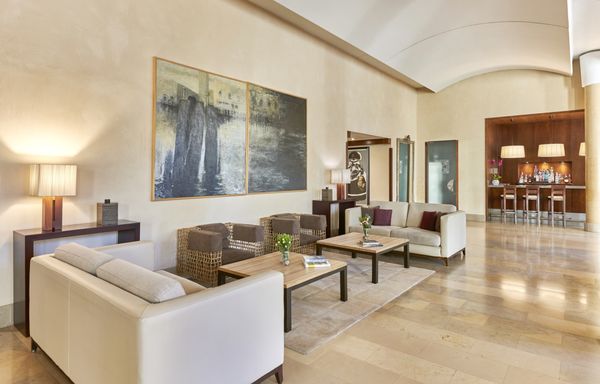 Hotel NH Collection Palacio de Burgos by null