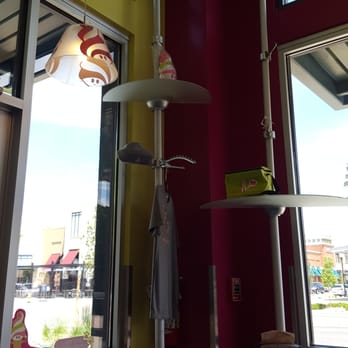 Menchie's - Ice Cream & Frozen Yogurt Near Me - Denver, Colorado