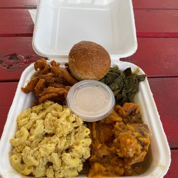Vegelicious - Soul Food Plate - Vegan Near Me - Nashville, Tennessee Vegelicious - Soul Food Plate - Vegan Near Me - Nashville, Tennessee