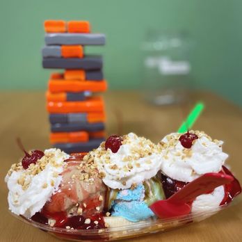 ゆ*き様 セントポーリア AB(AV) Leningrad Ice Cream SCOOPZ PREMIUM ICE CREAM - Updated July 2025 - 135 Photos