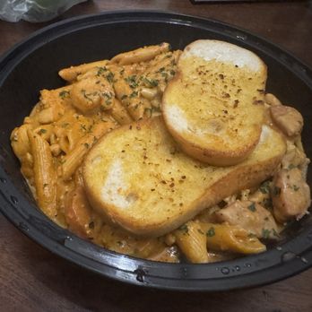 Armstrong’s Bayou Cafe - Jambalya pasta - Seafood Near Me - Waco, Texas