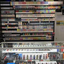 Claymont Smoke Shop - Disposable Vapes and vape mods.