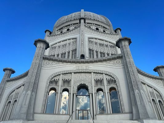 Bahá'í House of Worship by null