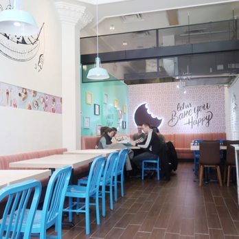 D Spot Dessert Cafe - Inside - Desserts Near Me - Toronto, Ontario