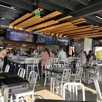 Friendly Waves - Main dining area and bar - Burgers Near Me - Koloa, Hawaii Friendly Waves - Main dining area and bar - Burgers Near Me - Koloa, Hawaii