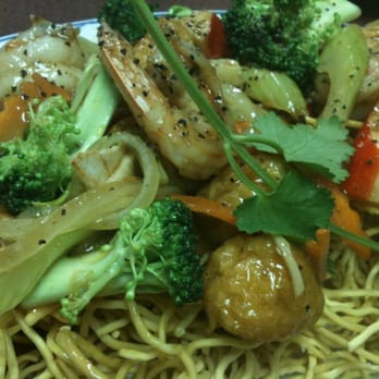 Pho Bistro - Mi xao at Pho Bistro in downtown York - Vietnamese Near Me - York, Pennsylvania