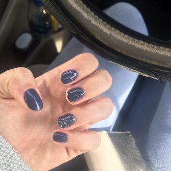 Robbins Nails - Nail Salons Near Me - Syosset, New York Robbins Nails - Nail Salons Near Me - Syosset, New York