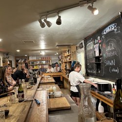 R Kitchen - Chef La La