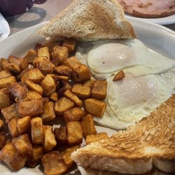 The Main Cafe - Eggs, breakfast potatoes, toast!