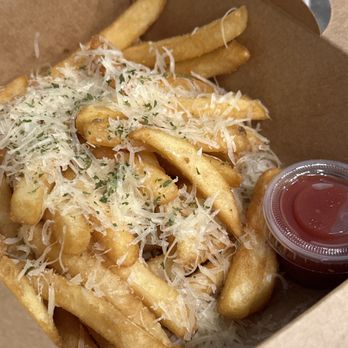 TwoHa's Cafe - Parmesan fries - Desserts Near Me - Duluth, Georgia