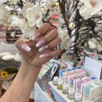 Topline Hair & Lashes - Skin Care Near Me - Pico Rivera, California Topline Hair & Lashes - Skin Care Near Me - Pico Rivera, California