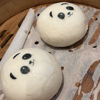 Paradise Dynasty - Panda chocolate lava buns - Chinese Near Me - Glendale, California Paradise Dynasty - Panda chocolate lava buns - Chinese Near Me - Glendale, California