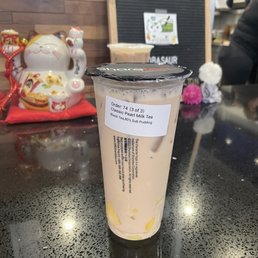 Classic Milk Tea with pudding topping, 80% sweet