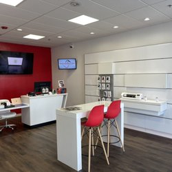 ReConnected Device Repair - Prescott - Lobby right