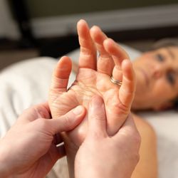 Jazz Hands Therapeutic Massage