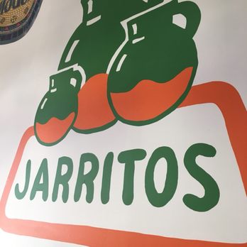 La Taquiza Y Mas - Wall decor - Mexican Near Me - Glenview, Illinois