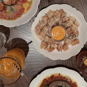 Carmelo's Restaurant - Meatballs, potatoes, sausage - Italian Near Me - Covington, Kentucky