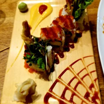 Chiba ken - Spider roll - Sushi Bars Near Me - Honolulu, Hawaii