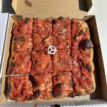 ANGELO’S PIZZERIA - Updated November 2024 - 1425 Photos & 956 Reviews ...