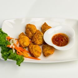 La V Vietnamese Fusion - Crispy Wonton