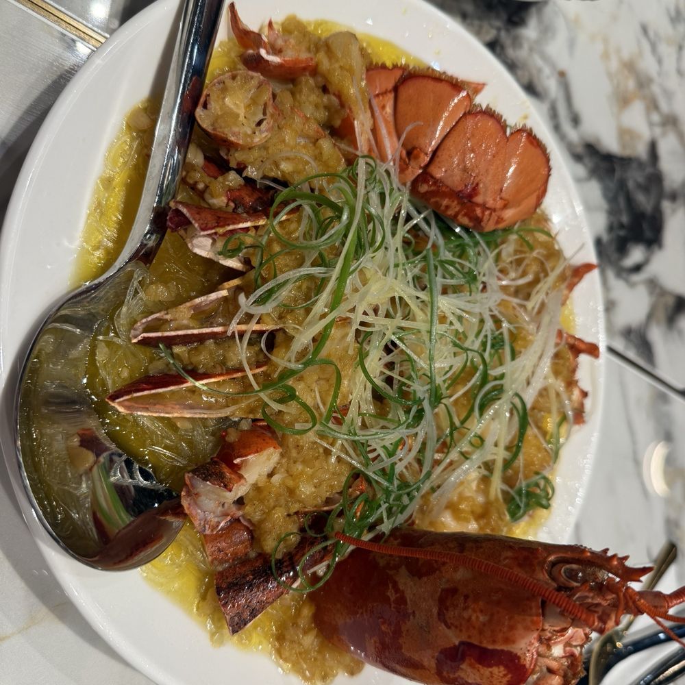 Fantacy Lobster House - Steam lobster with vermicelli in garlic sauce - Seafood Near Me - Foothill Ranch, California Fantacy Lobster House - Steam lobster with vermicelli in garlic sauce - Seafood Near Me - Foothill Ranch, California