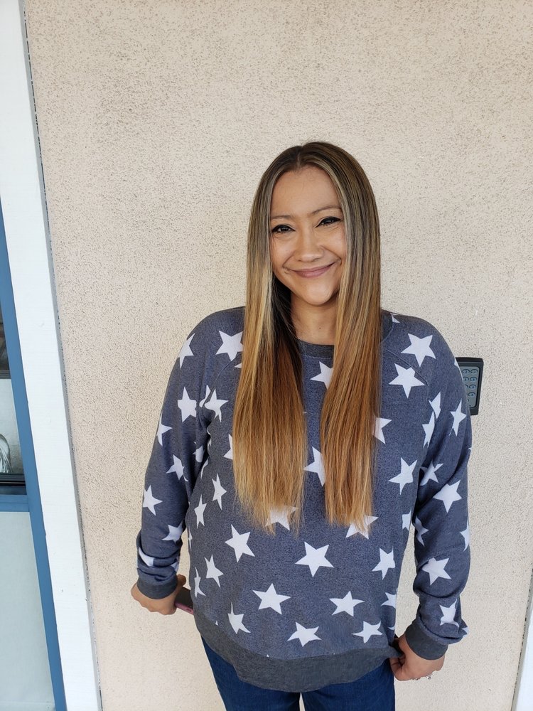 Hair By Kaylynn Logo