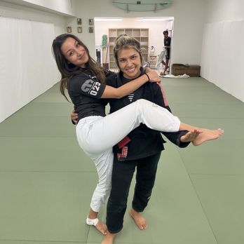 Rolling Tide - Proffesora Bananita - Brazilian Jiu-jitsu Near Me - Dana Point, California Rolling Tide - Proffesora Bananita - Brazilian Jiu-jitsu Near Me - Dana Point, California