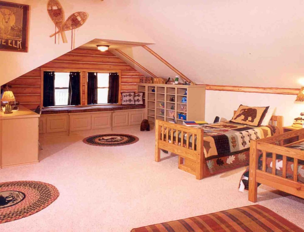 AUSTIN DESIGN BUILD Updated October 2024 7109 Douglas Ln, North