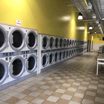 Blue Lake Laundromat - Laundromat Near Me - West Saint Paul, Minnesota Blue Lake Laundromat - Laundromat Near Me - West Saint Paul, Minnesota