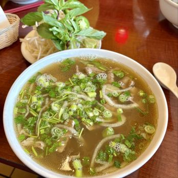 Dang's Vietnamese Restaurant - P5 - Lean Brisket / Phở Chín - Vietnamese Near Me - Bend, Oregon