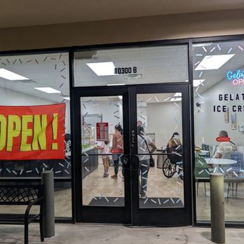 Gelatoro - Outside - Bakeries Near Me - Austin, Texas